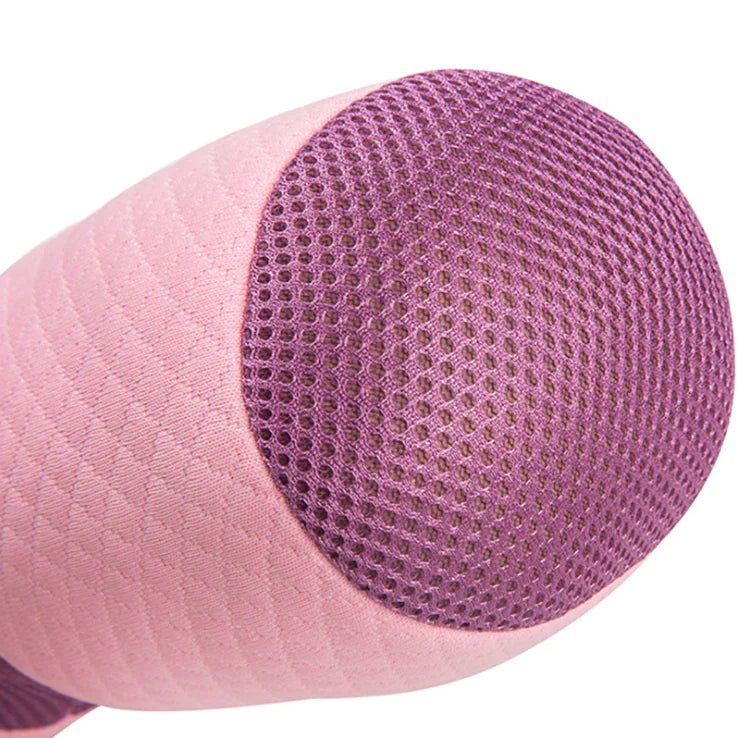 Ergonomic contoured design on lumbar support pillow for optimal lower-back support.